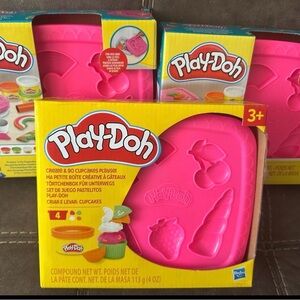 Play-Doh Create & Go Cupcakes Playset - Pink